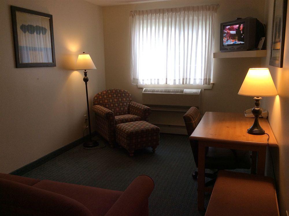 Handys Extended Stay Suites Colchester Dış mekan fotoğraf