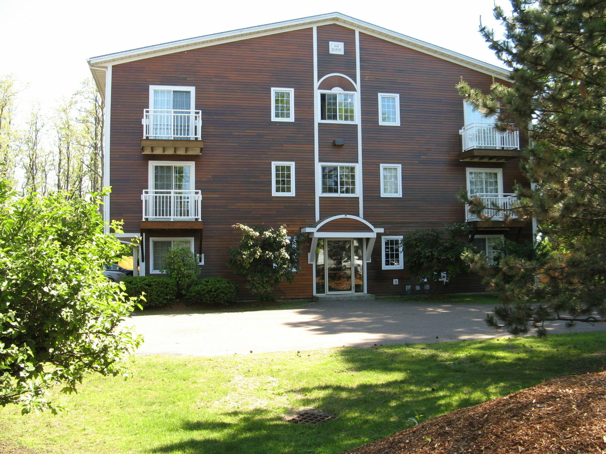 Handys Extended Stay Suites Colchester Dış mekan fotoğraf